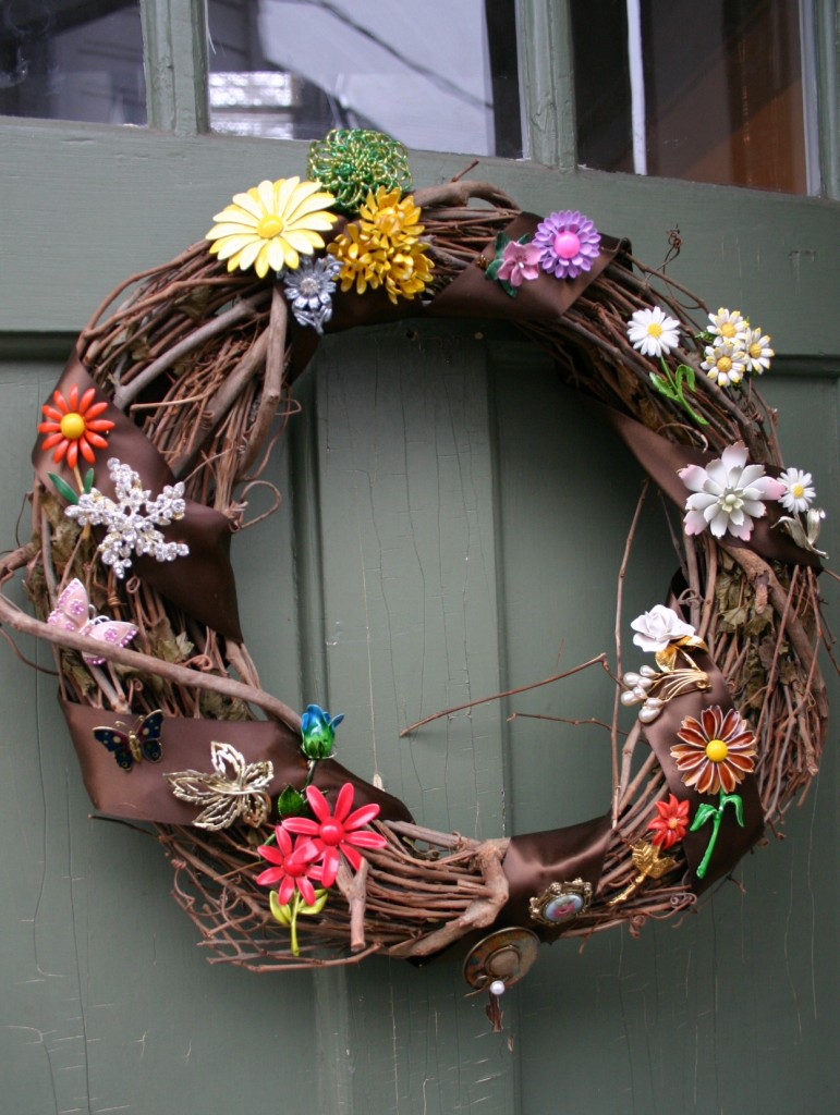 How To Make Grape Wreath 